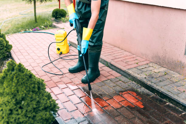 Best Pool Deck Cleaning in North Merrick, NY